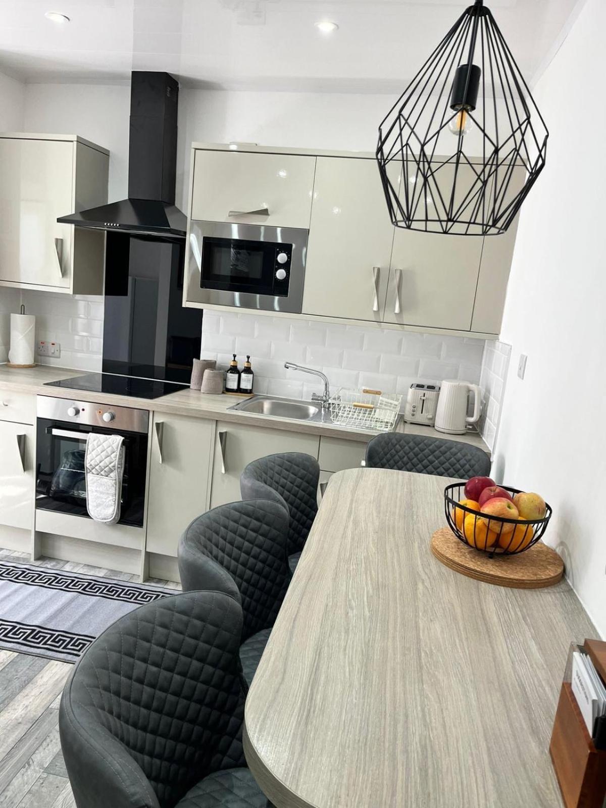 39 Wells Street Apartment إينفيرنيس المظهر الخارجي الصورة