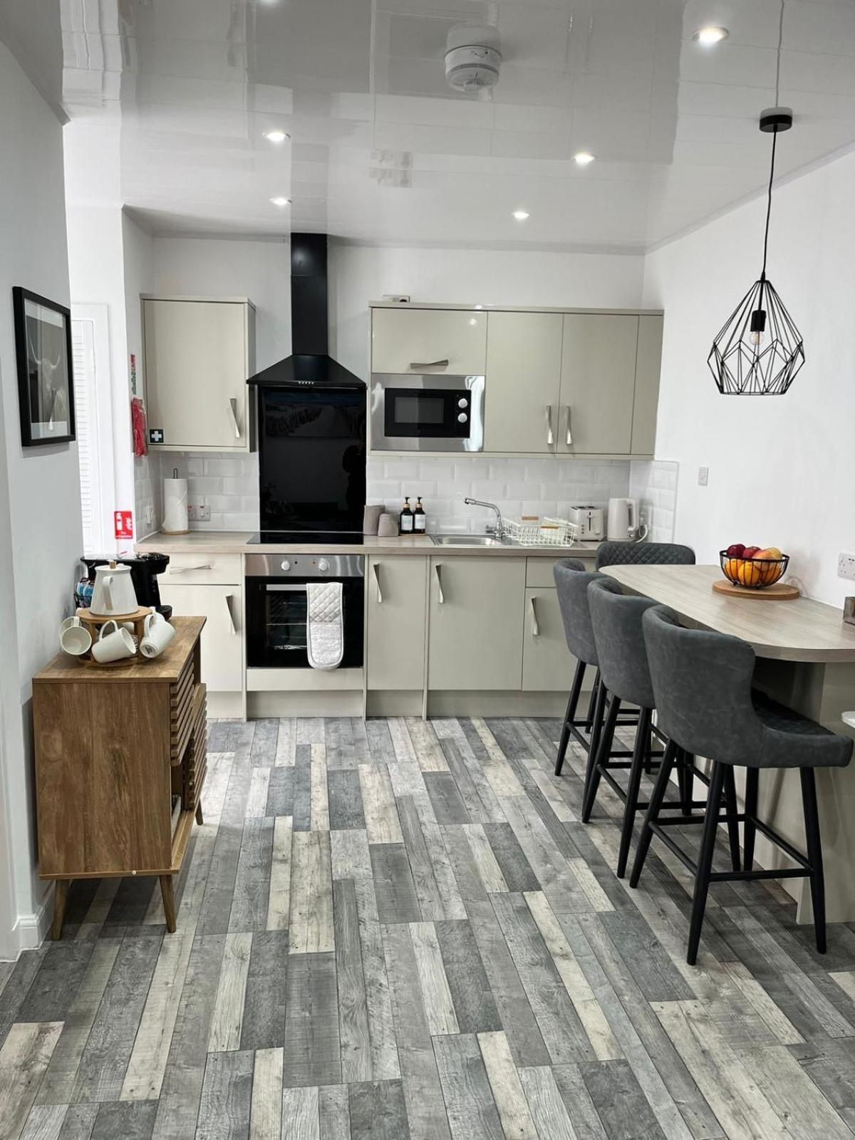 39 Wells Street Apartment إينفيرنيس المظهر الخارجي الصورة